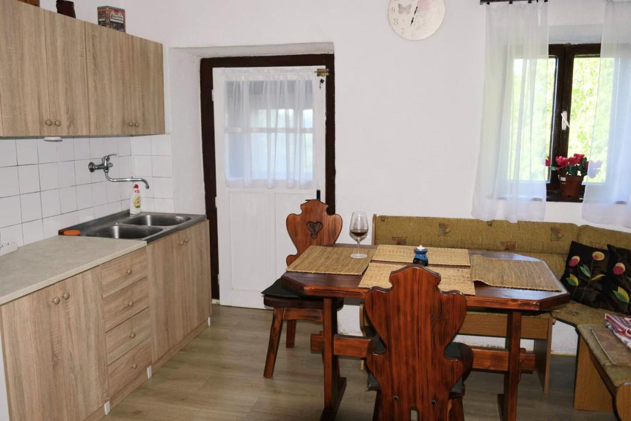 Kuca Za Odmor Beljan Villa Brod na Kupi Екстериор снимка